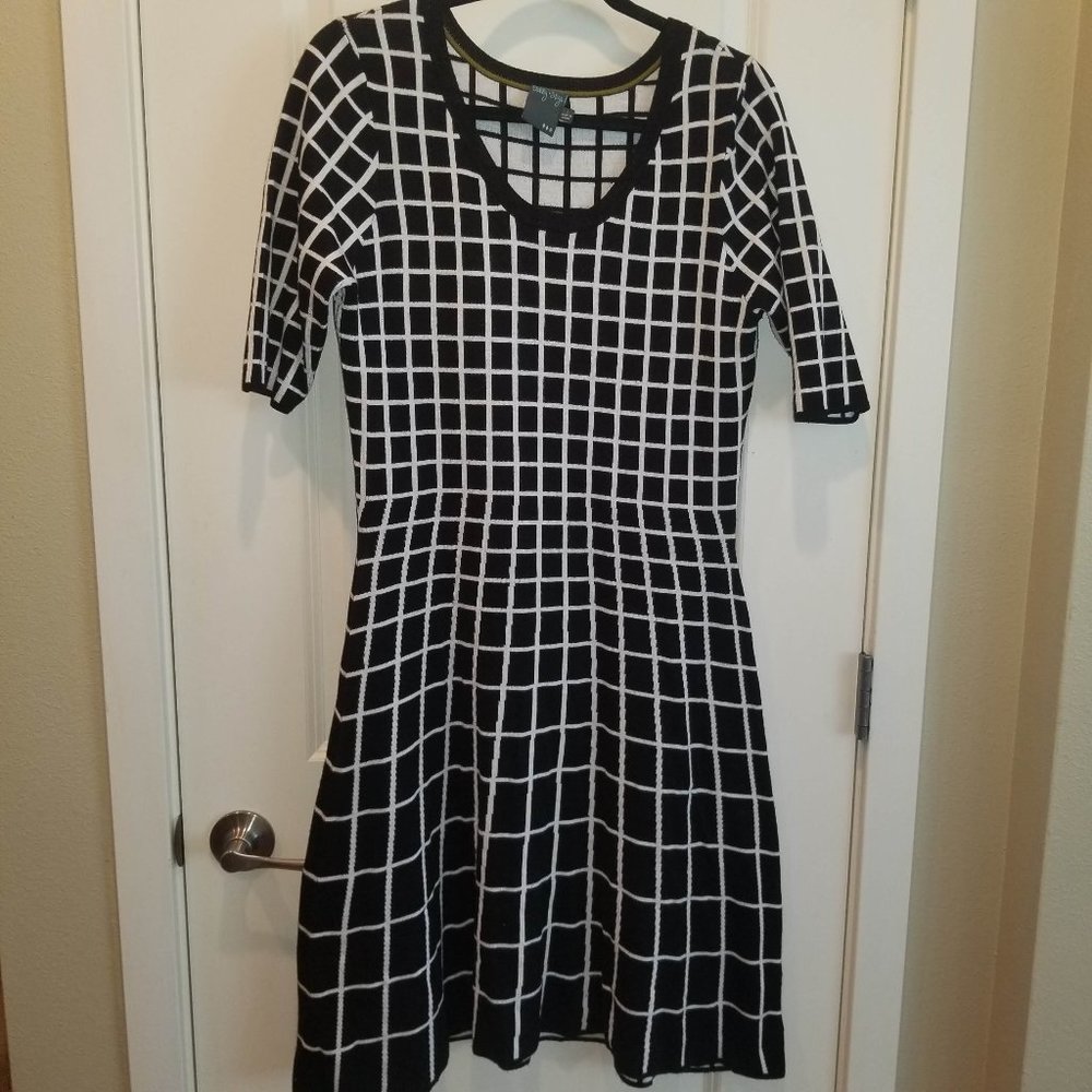 Black and White Windowpane Print Sweater Dress L